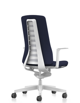 Interstuhl Pureis3